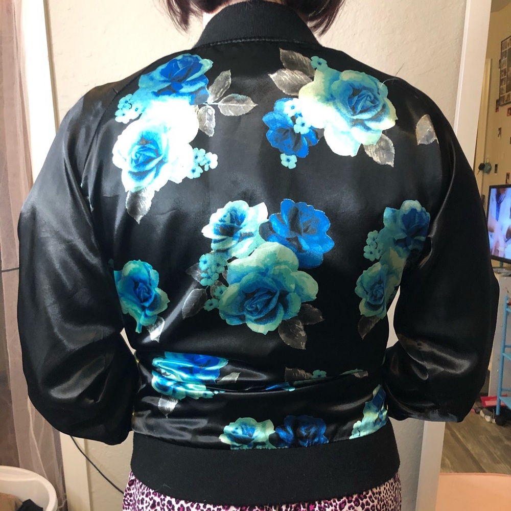 Jacket - Picture 3 of 3